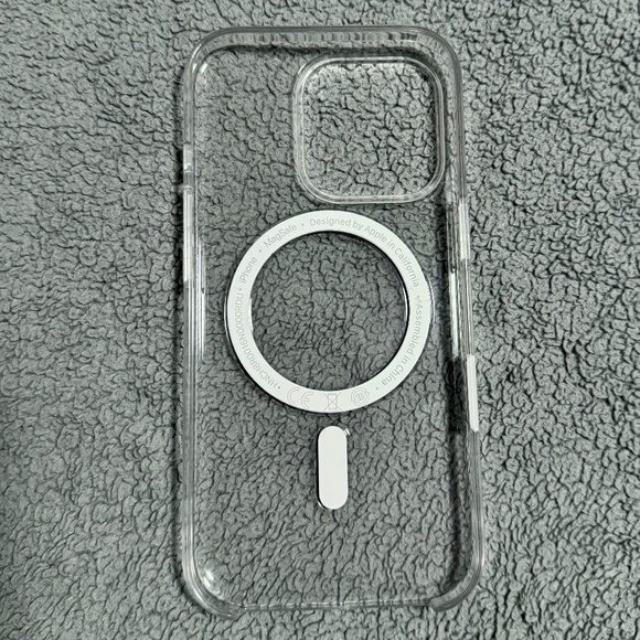 APPLE: iPhone 16 Pro Clear Case MagSafe - Picture 5 of 6